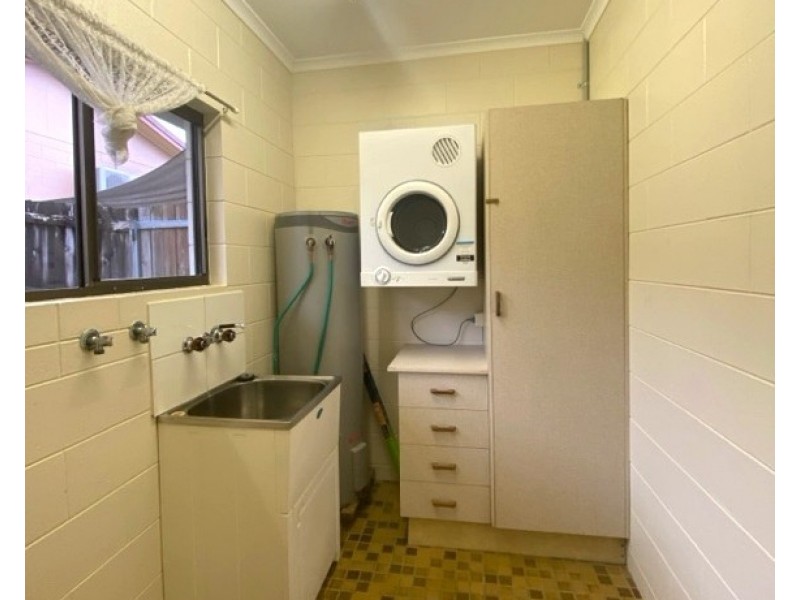 2/23 Marino Street, Whitfield QLD 4870