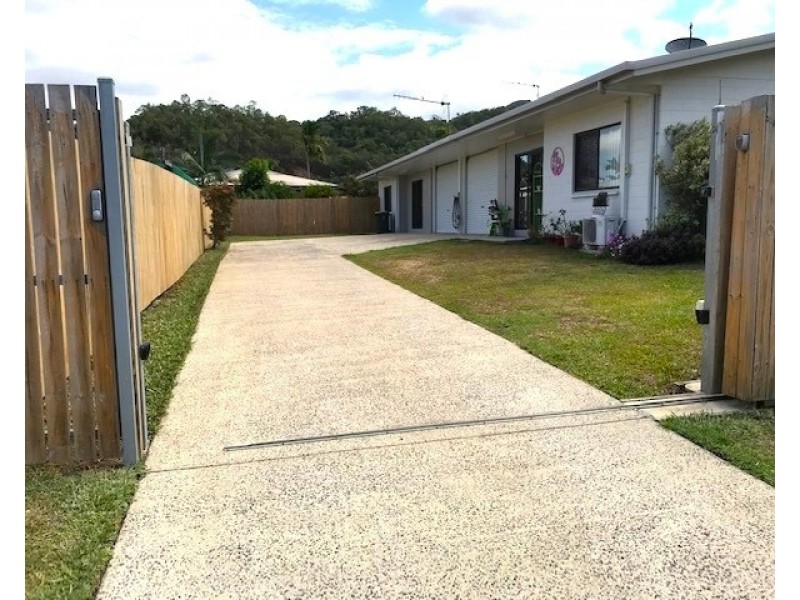 2/23 Marino Street, Whitfield QLD 4870