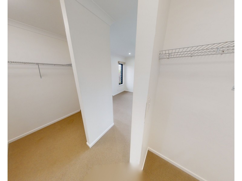 12 Starcke Trail, Smithfield QLD 4878