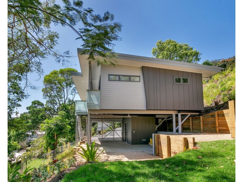 34 Mason Street, Stratford QLD 4870