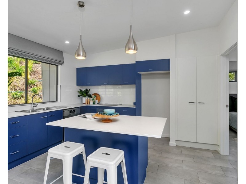 34 Mason Street, Stratford QLD 4870