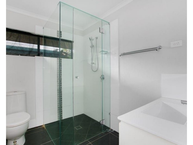 1/43 Sandown Close, Woree QLD 4868