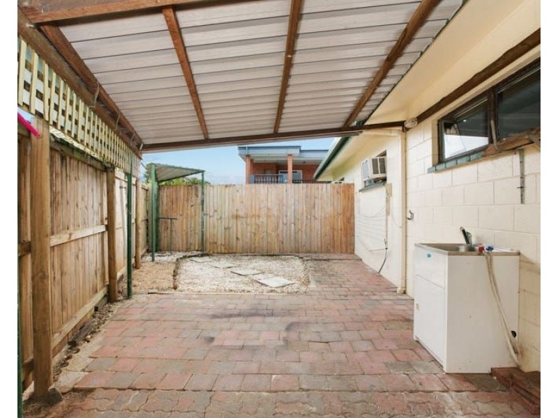 1/43 Sandown Close, Woree QLD 4868