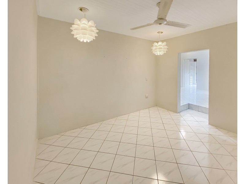 21 Rudder Street, Clifton Beach QLD 4879