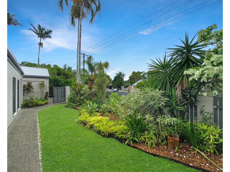 21 Rudder Street, Clifton Beach QLD 4879