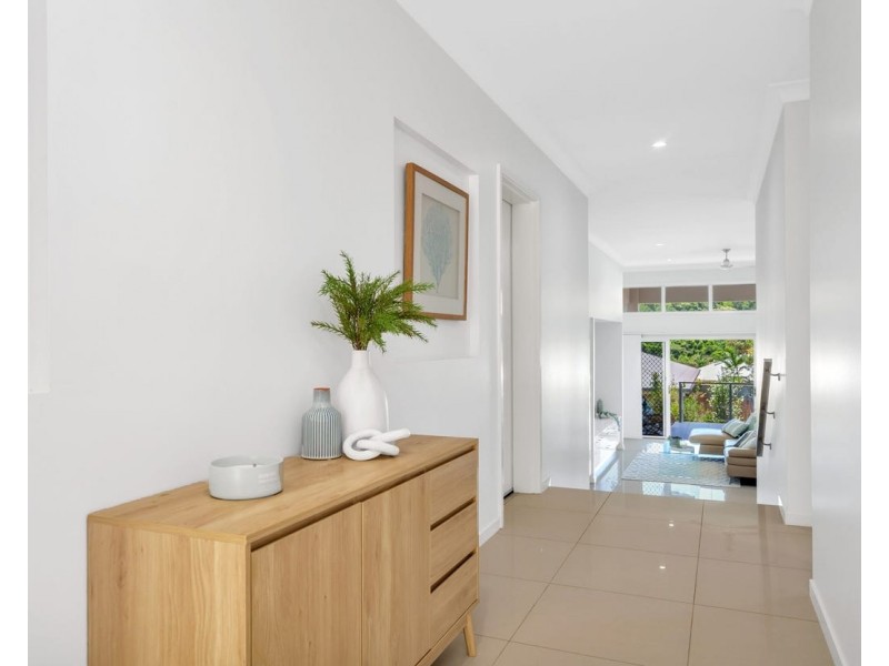 62 McFarlane Drive, Kanimbla QLD 4870