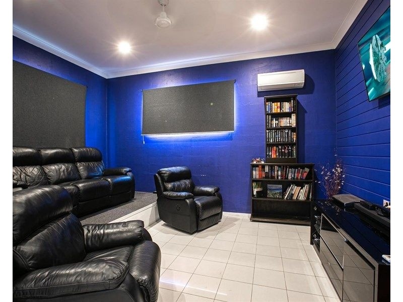 82-84 Toogood Road, Woree QLD 4868