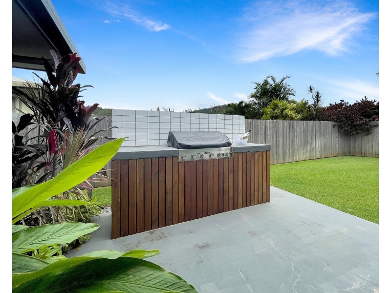 15 Bulleringa Loop, Mount Peter QLD 4869