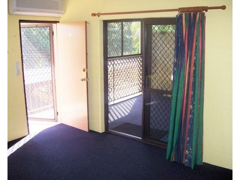 7/520 Varley Street, Yorkeys Knob QLD 4878