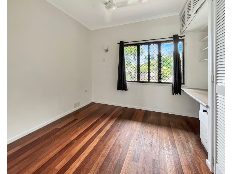 10 Ferntree Close, Brinsmead QLD 4870