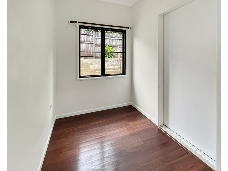 10 Ferntree Close, Brinsmead QLD 4870