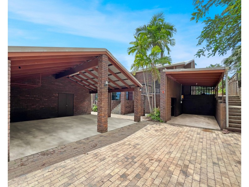 10 Ferntree Close, Brinsmead QLD 4870