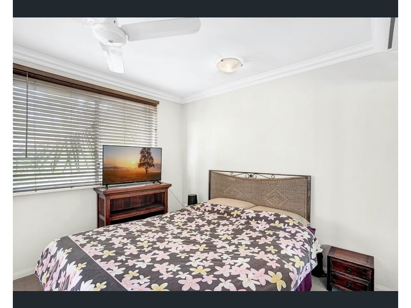 305/29-33 Springfield Crescent, Manoora QLD 4870