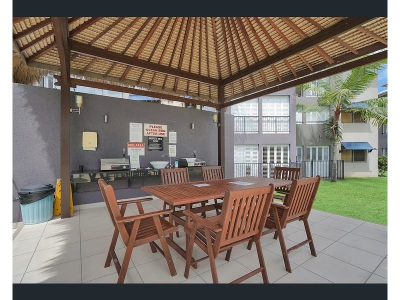 305/29-33 Springfield Crescent, Manoora QLD 4870