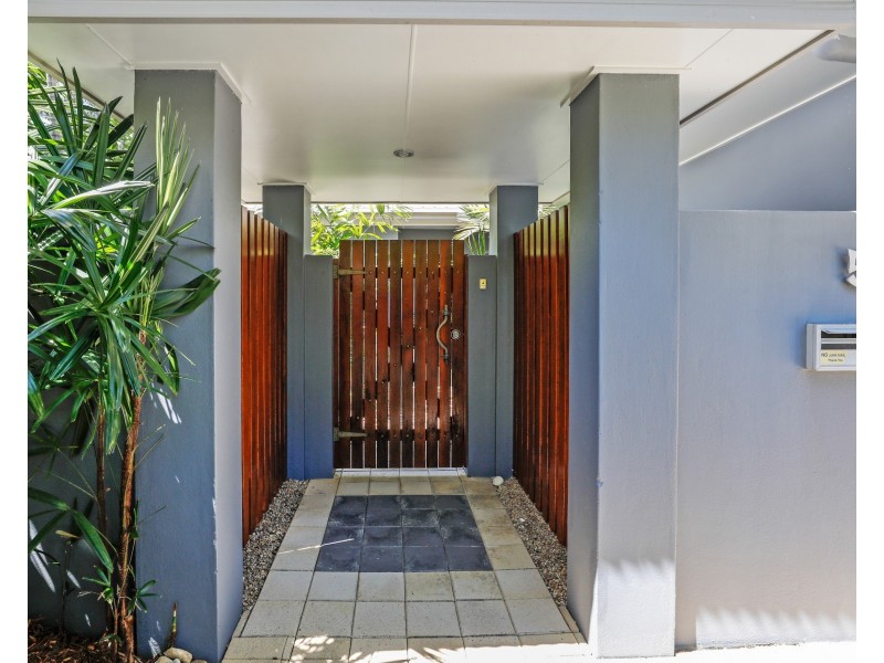 5 Bramble Street, Clifton Beach QLD 4879