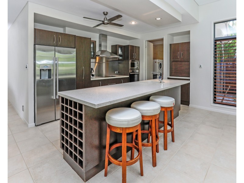 5 Bramble Street, Clifton Beach QLD 4879