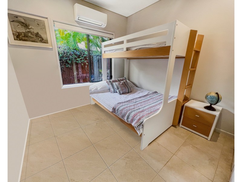 5 Bramble Street, Clifton Beach QLD 4879