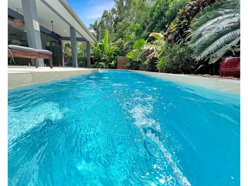 5 Bramble Street, Clifton Beach QLD 4879