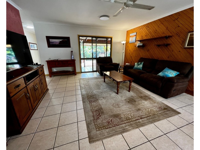 34 Moresby Street, Trinity Beach QLD 4879