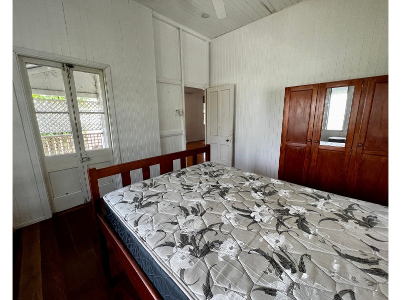 64 Gatton Street, Parramatta Park QLD 4870