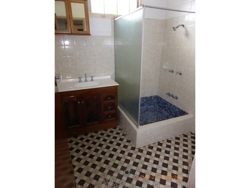 1/334 Gatton Street, Westcourt QLD 4870