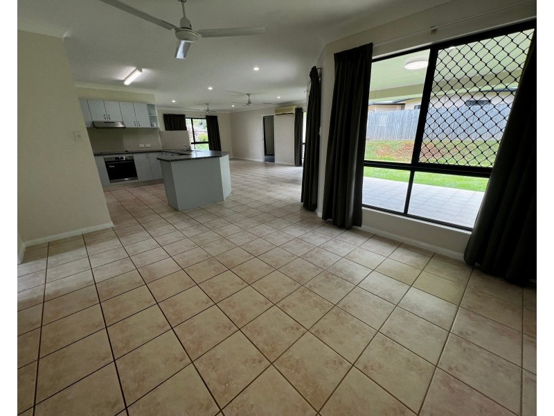 6 Spray Close, Mount Sheridan QLD 4868