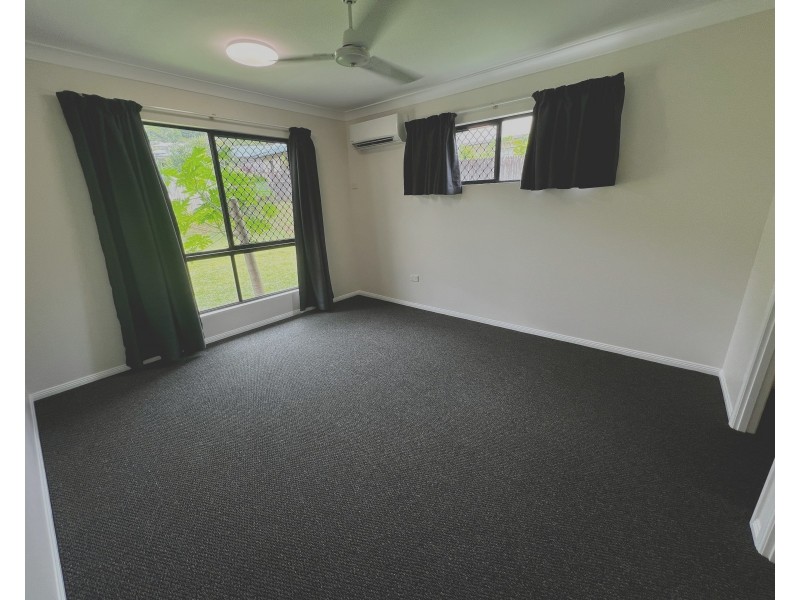 6 Spray Close, Mount Sheridan QLD 4868