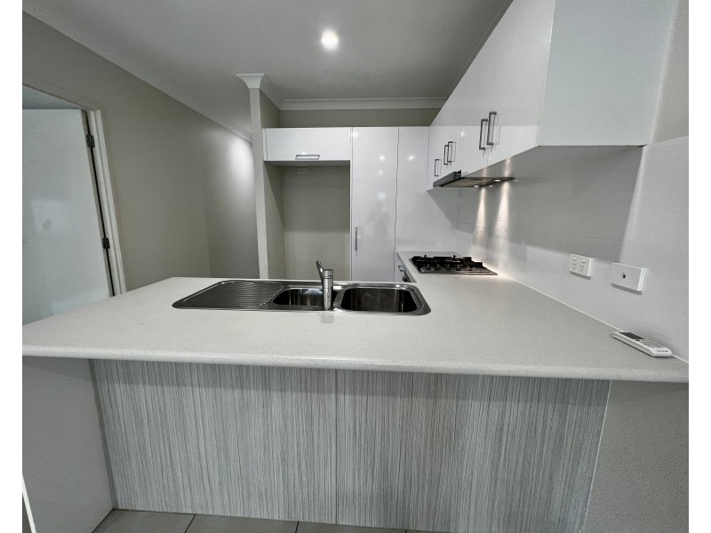 2/6 Starcke Trail, Smithfield QLD 4878