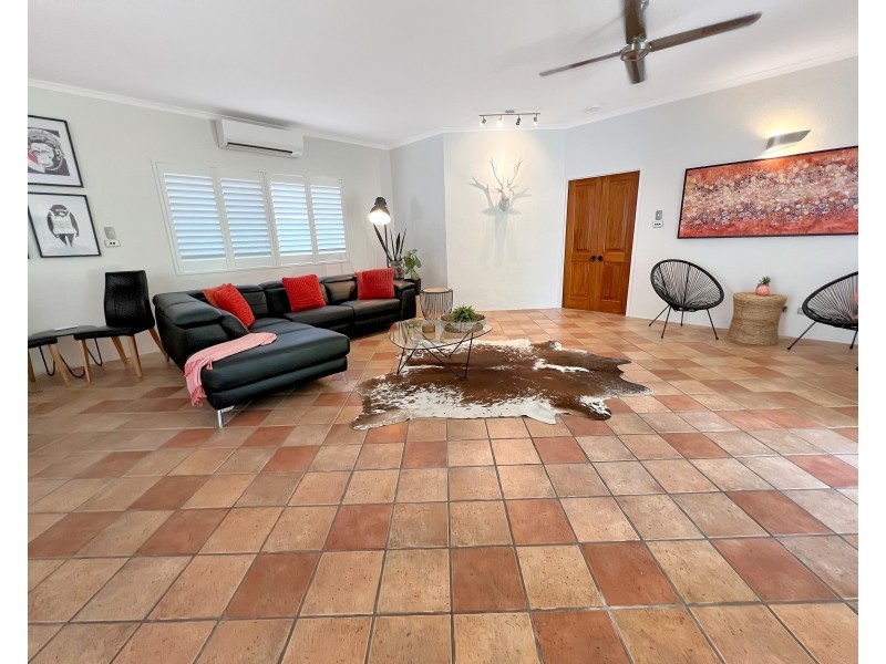6 Flynn Close, Clifton Beach QLD 4879