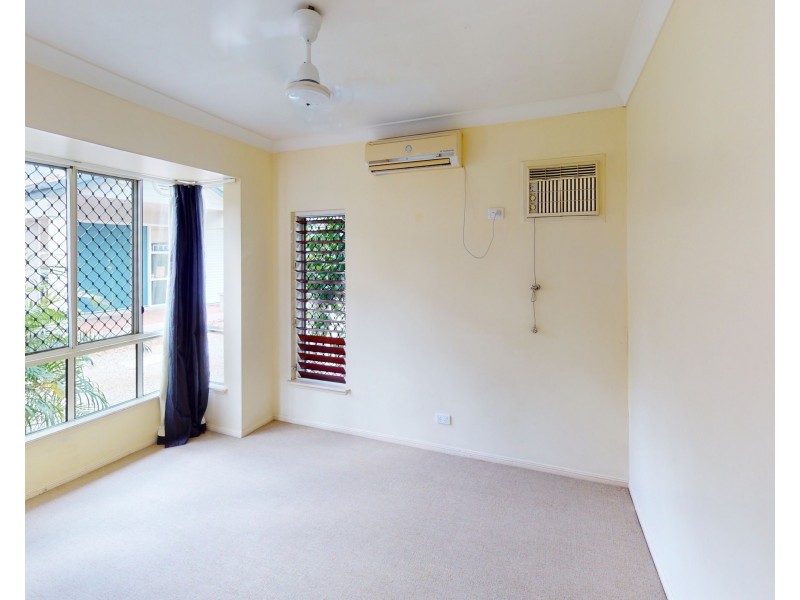 5/4-10 Hedley Close, Redlynch QLD 4870