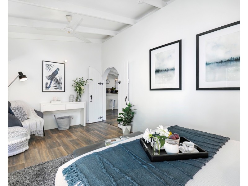 13 Mahogany Street, Holloways Beach QLD 4878