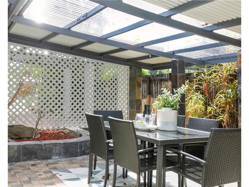 13 Mahogany Street, Holloways Beach QLD 4878