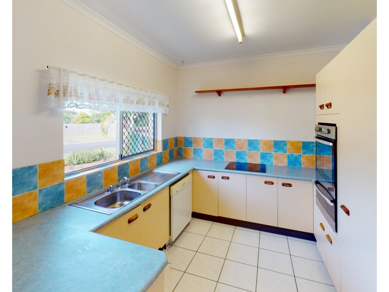 13 Cairnwell Street, Smithfield QLD 4878
