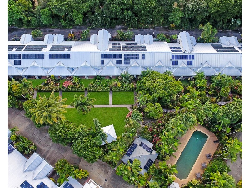 33/24 Warren Street, Palm Cove QLD 4879