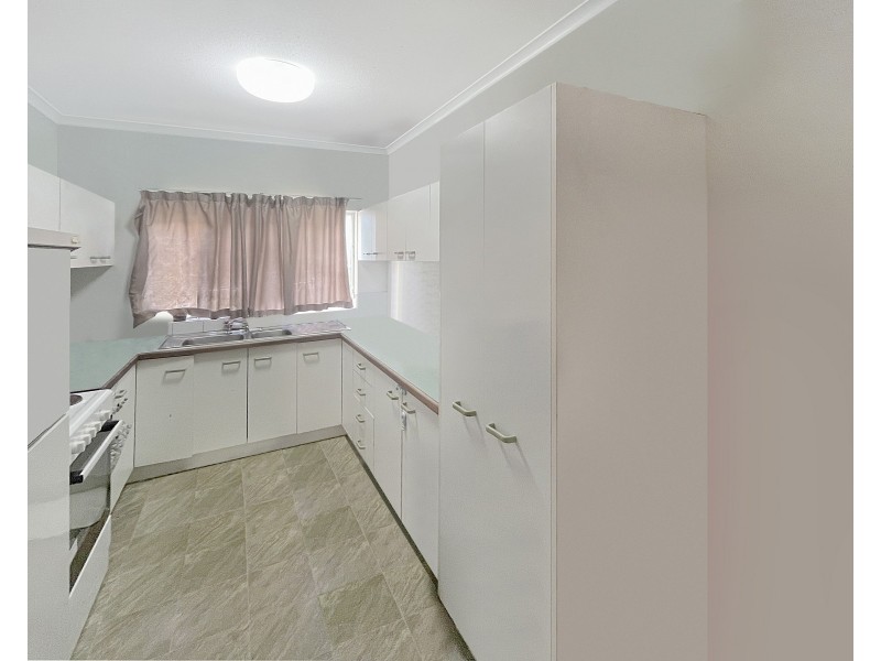 2/25 Balaclava Road, Earlville QLD 4870