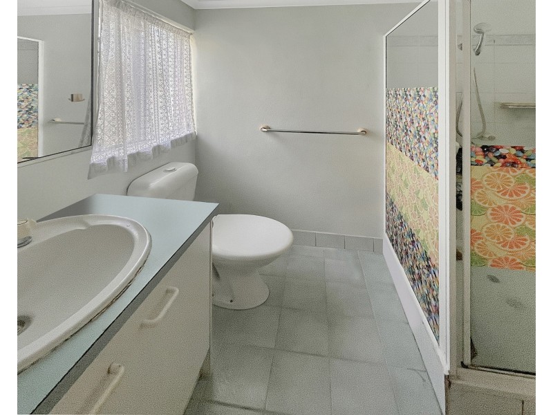 2/25 Balaclava Road, Earlville QLD 4870