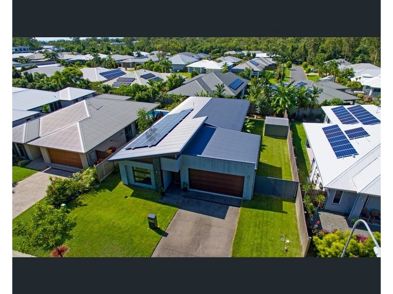 6 Flow Close, Trinity Beach QLD 4879