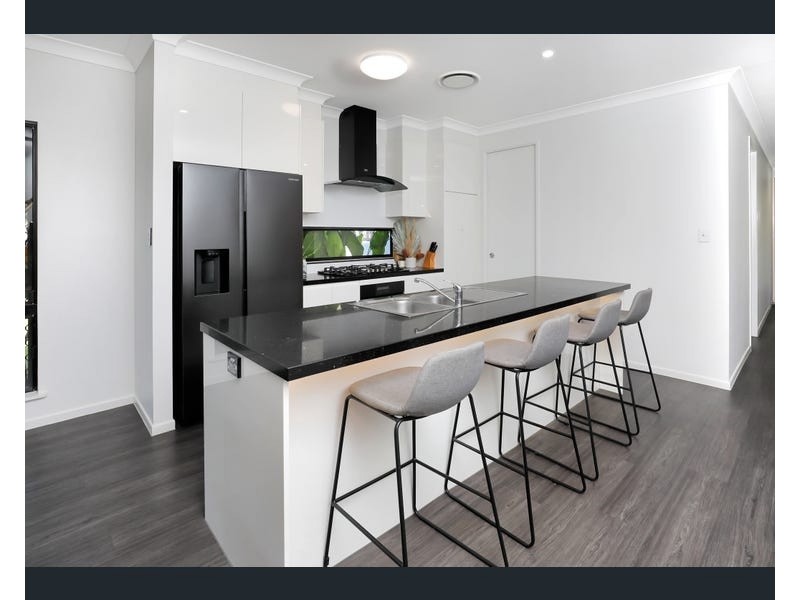 6 Flow Close, Trinity Beach QLD 4879