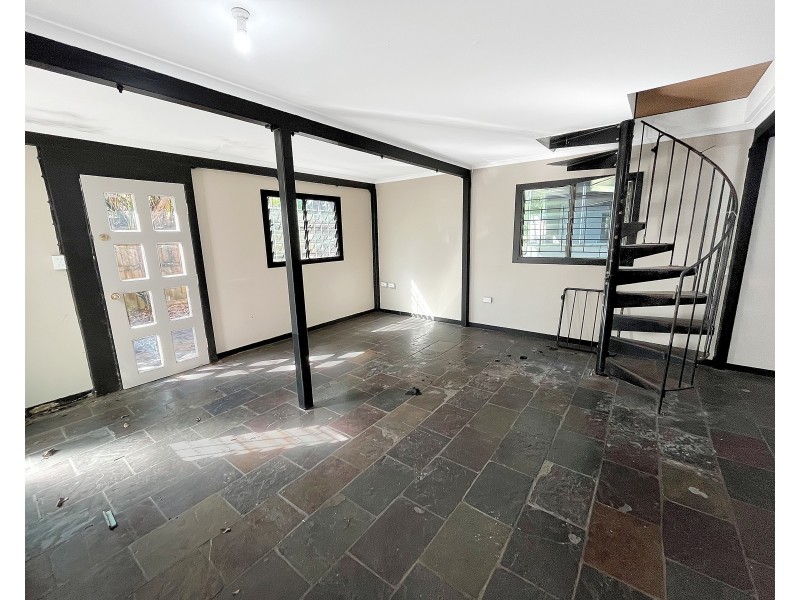 50 Oleander Street, Holloways Beach QLD 4878