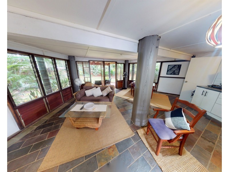 22 Pellowe Street, Clifton Beach QLD 4879