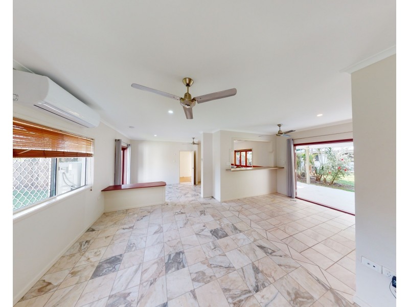 39 Bondi Crescent, Kewarra Beach QLD 4879