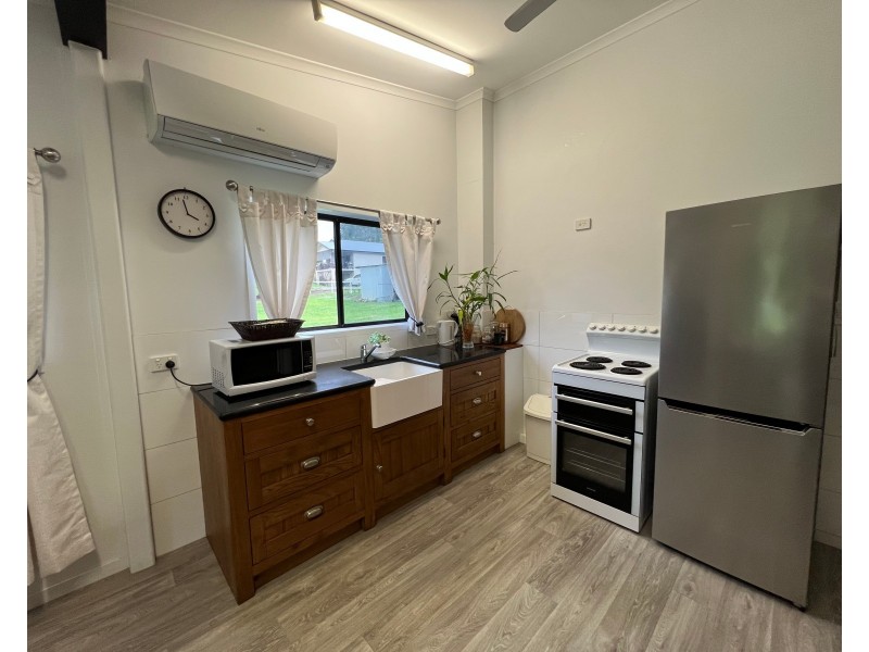 5-7A Homestead Close, Edmonton QLD 4869