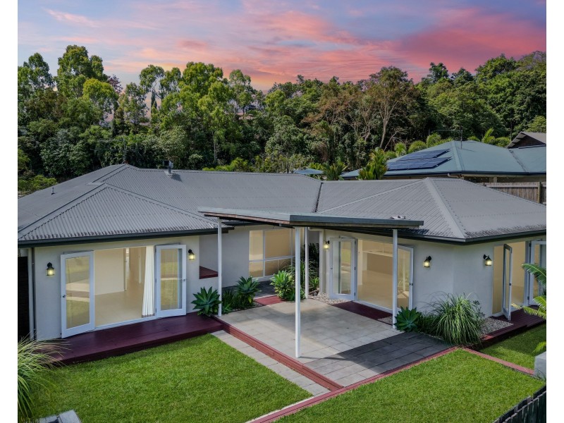 6 Willie Ming Close, Redlynch QLD 4870