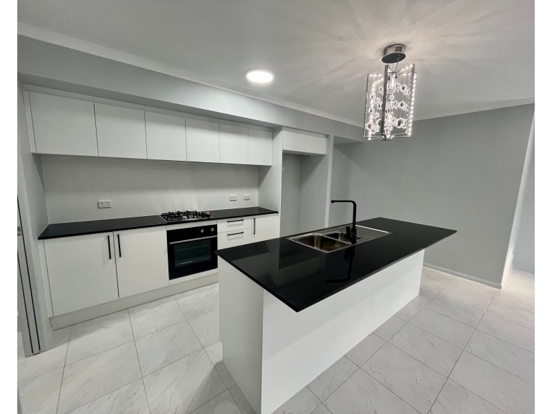 32 Orient Bend, Smithfield QLD 4878