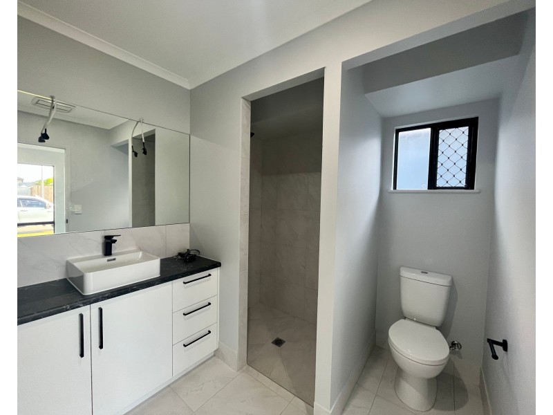 32 Orient Bend, Smithfield QLD 4878