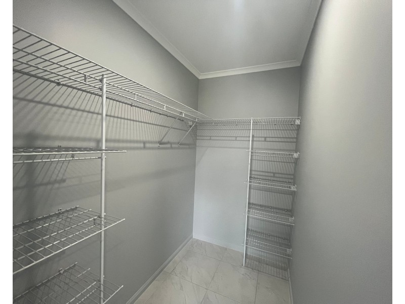 32 Orient Bend, Smithfield QLD 4878