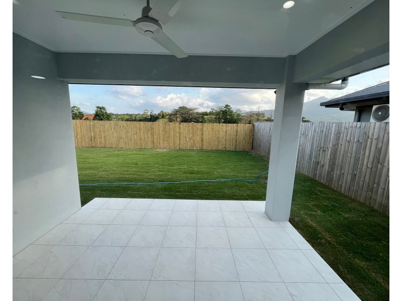 32 Orient Bend, Smithfield QLD 4878