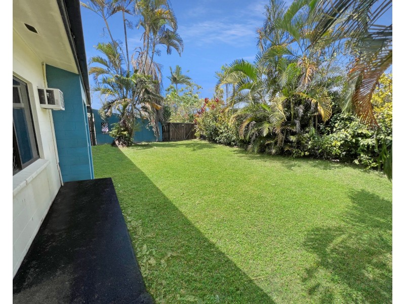 51 Mclaughlin Road, Bentley Park QLD 4869