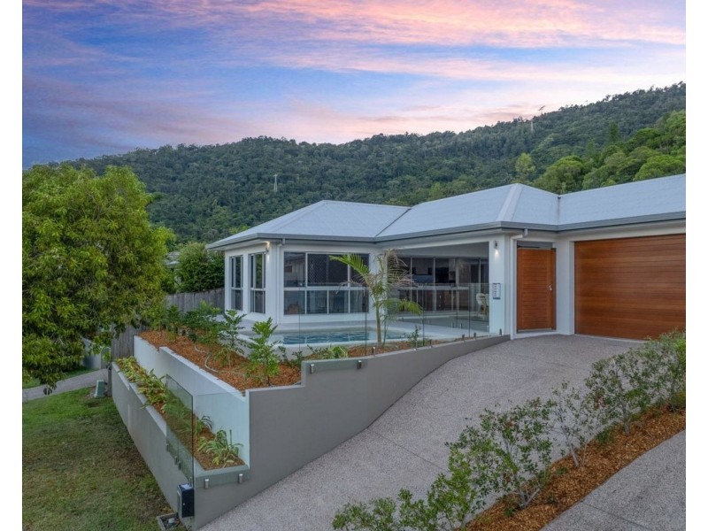19 Rossmann Road, Smithfield QLD 4878