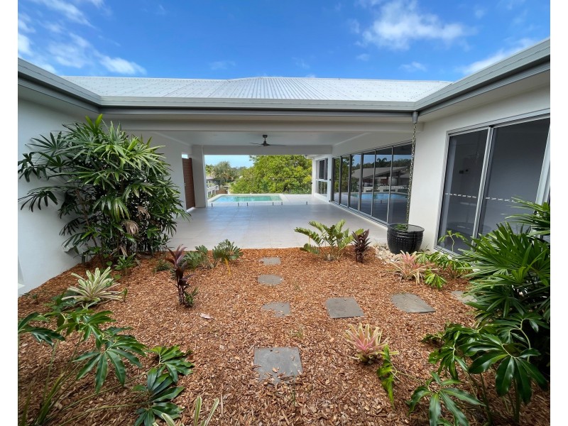 19 Rossmann Road, Smithfield QLD 4878